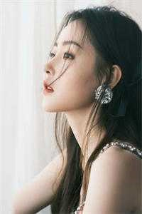 狭路作者：长洱